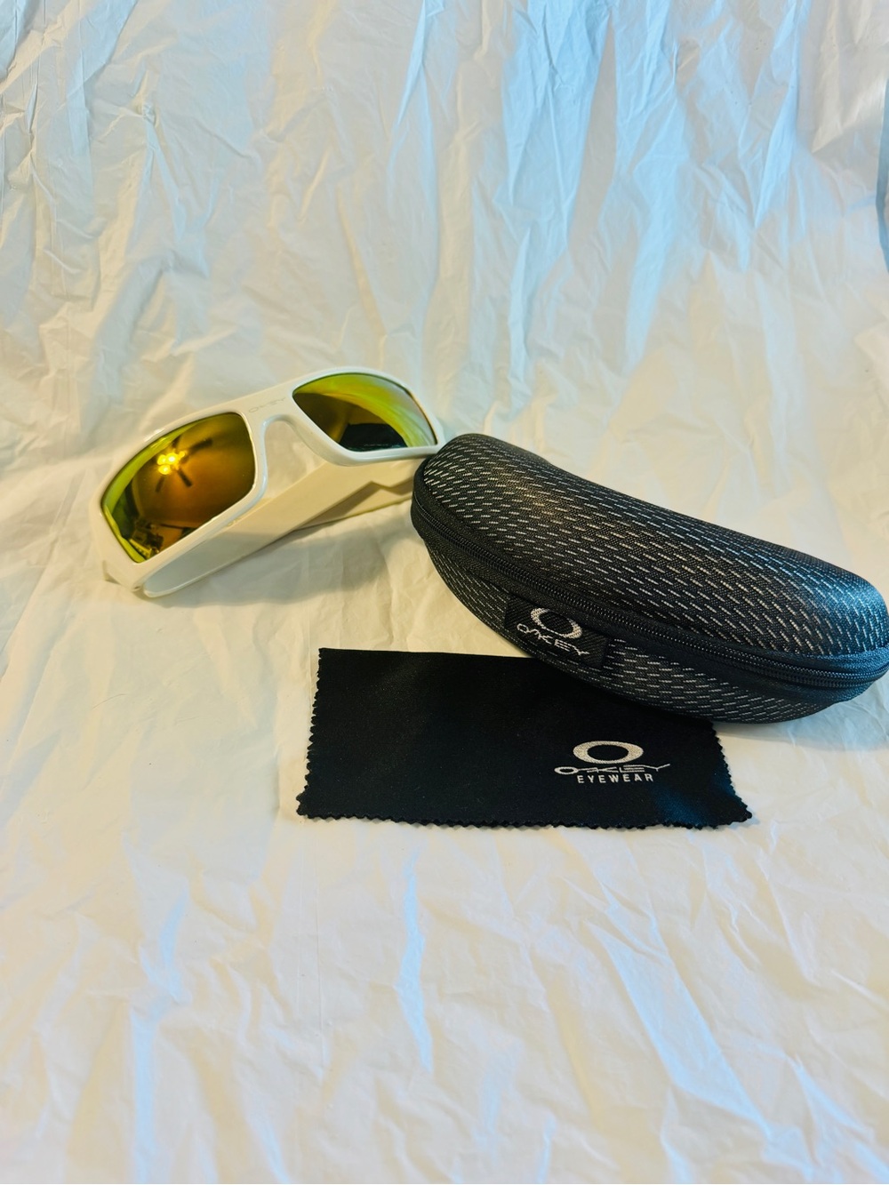 Oakley Oil Rig II Sunglasses White Fire Iridium Made USA w/ Case & Cloth Rare